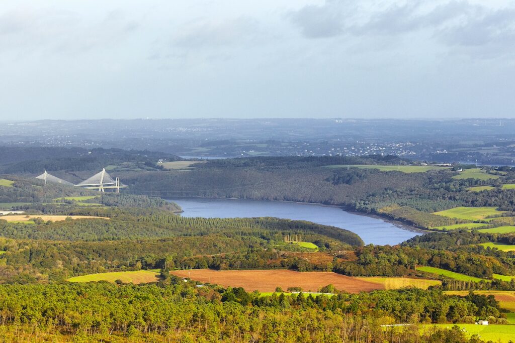 aLamoureux-EPAGA_MG_2526B_menez hom